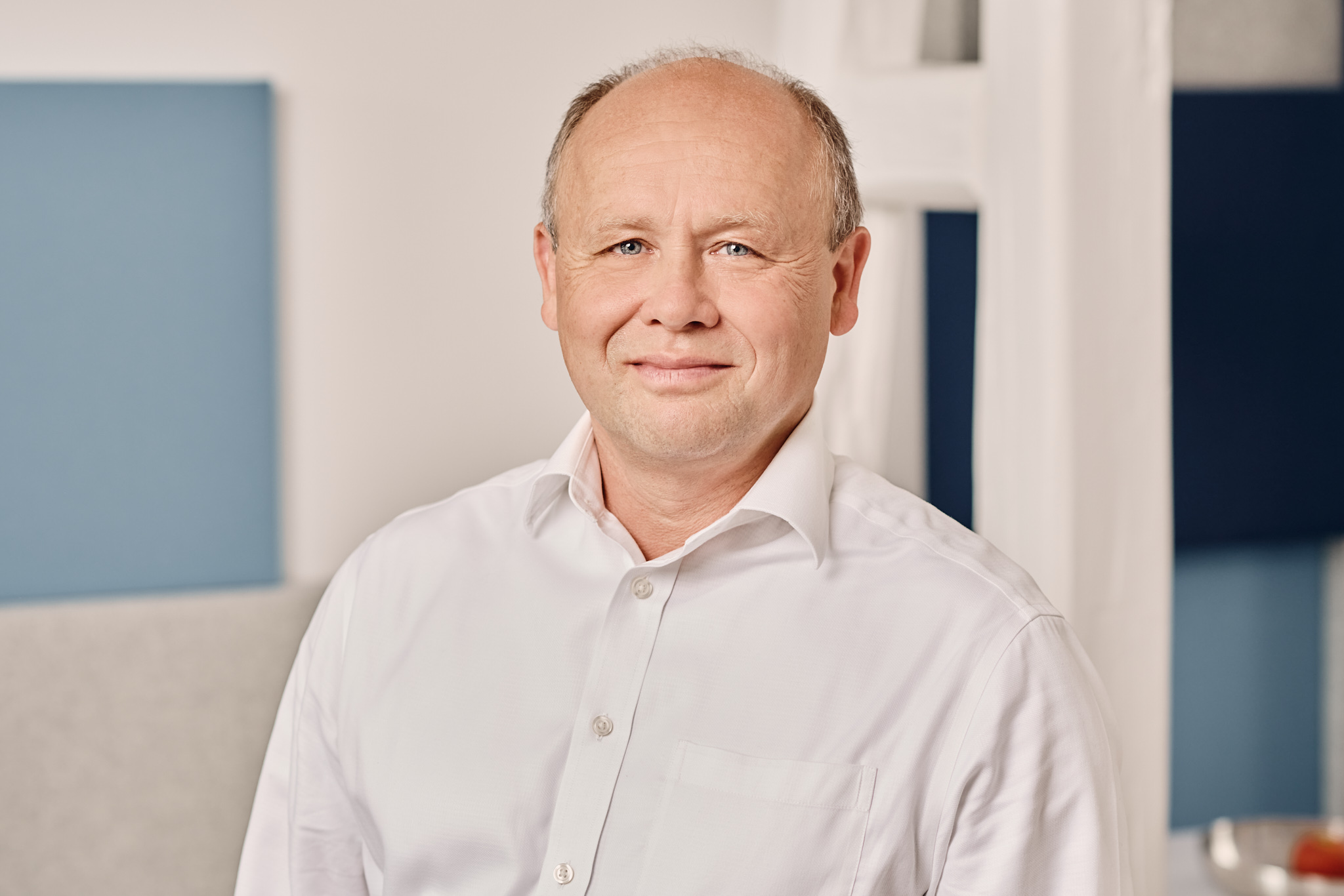 Ein Portrait des Spezialisten für Unternehmensnachfolge Thomas Zinycz von Euroconsil.