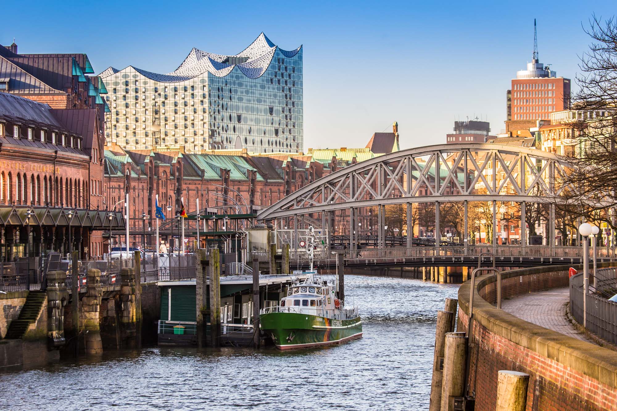 Der Standort Hamburg mit Blick auf die Elbphilharmonie.